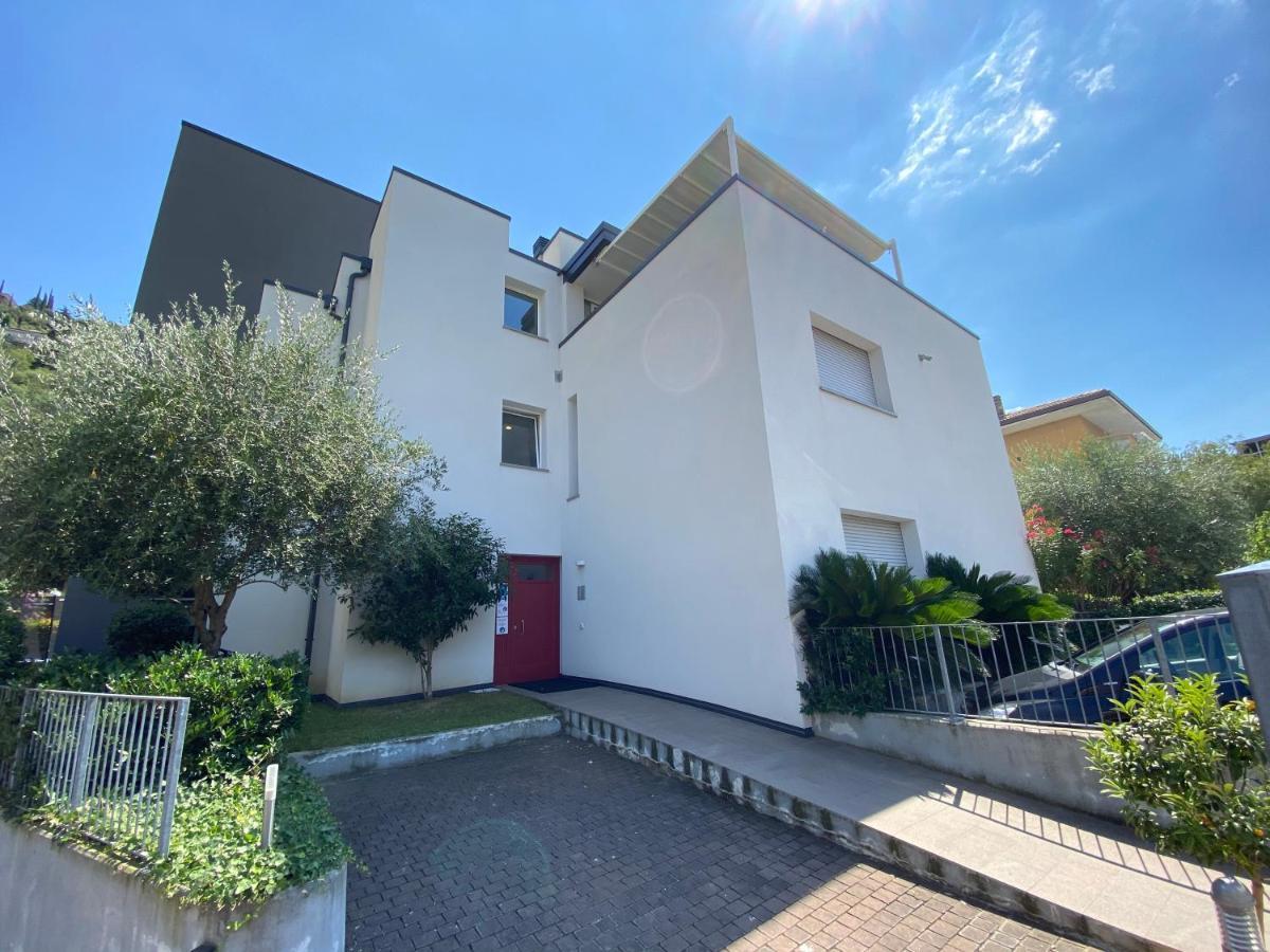 Casa Piccola Fewo Torbole Sul Garda Exterior foto