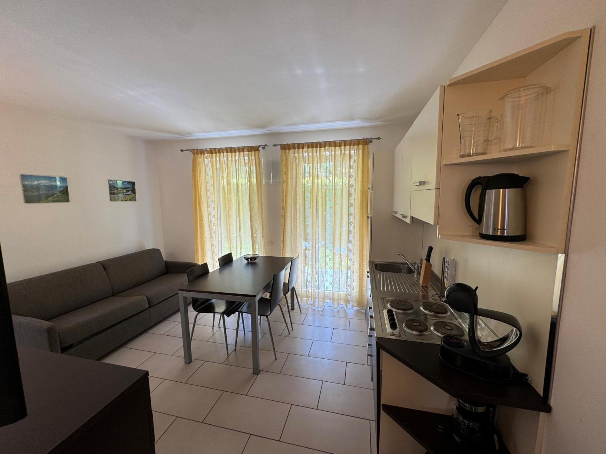 Casa Piccola Fewo Torbole Sul Garda Exterior foto
