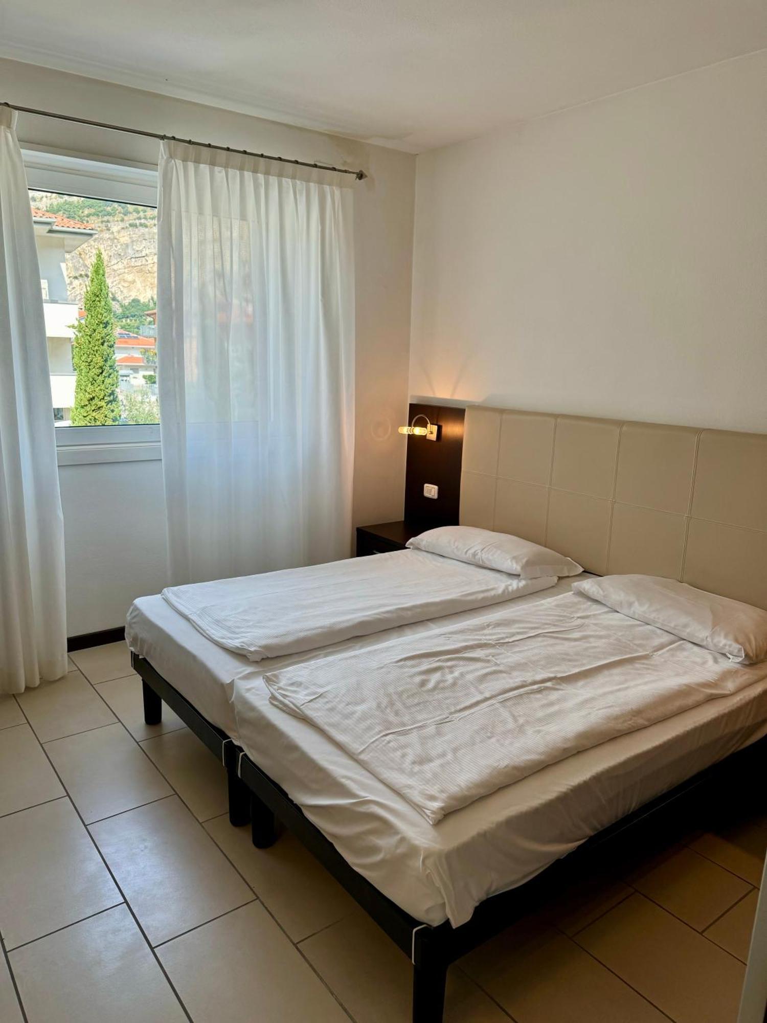Casa Piccola Fewo Torbole Sul Garda Exterior foto