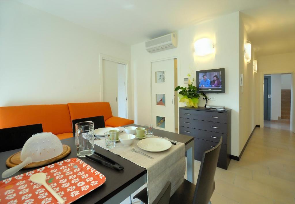Casa Piccola Fewo Torbole Sul Garda Habitación foto